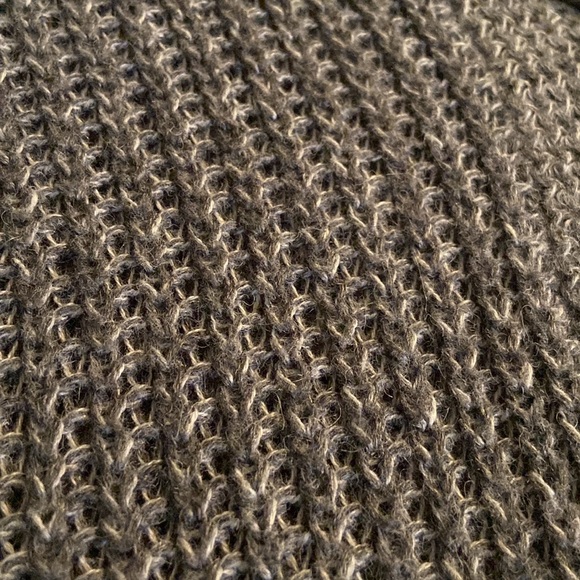 American Eagle Cardigan - Picture 3 of 5